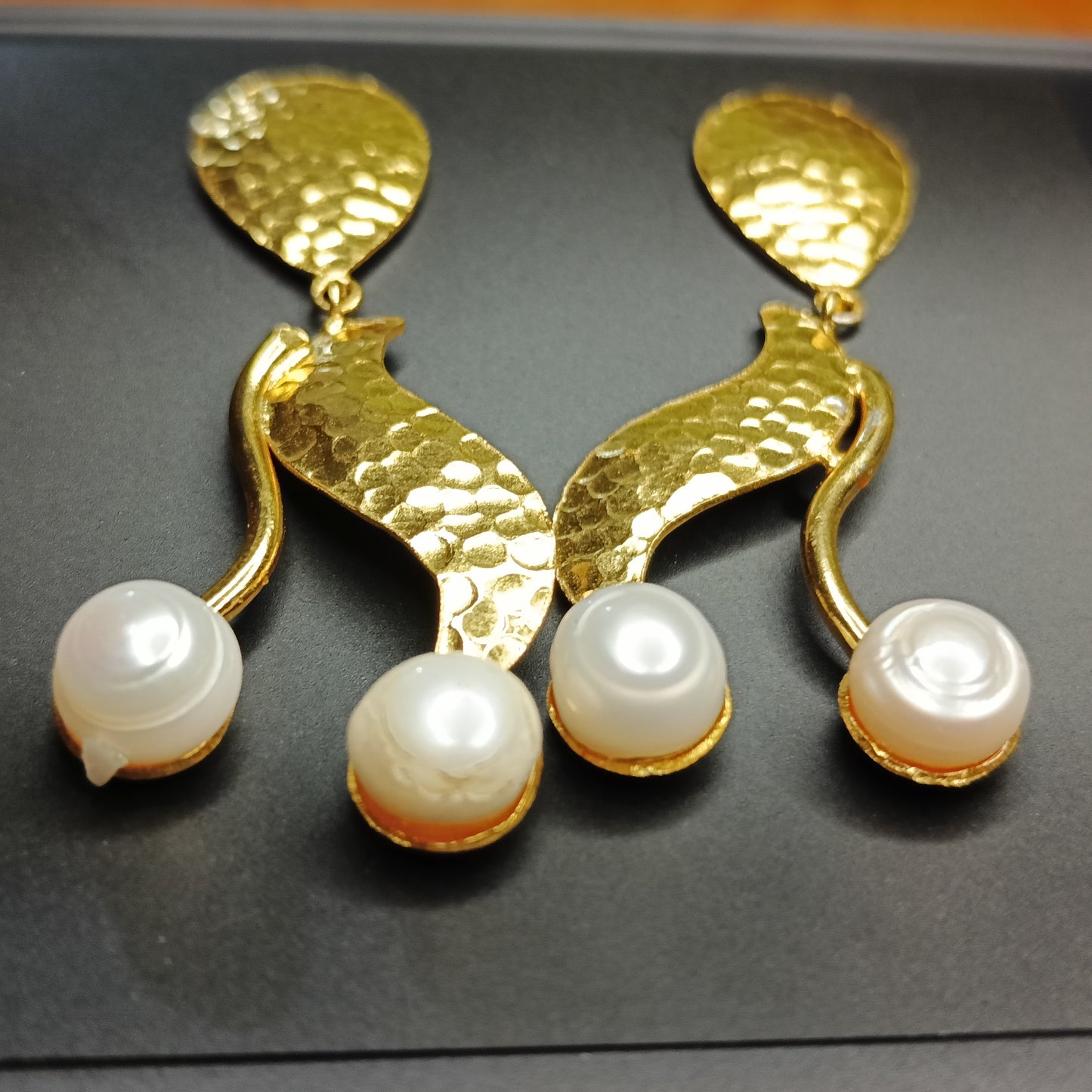 Golden Hammered Brass Pearl Dangler