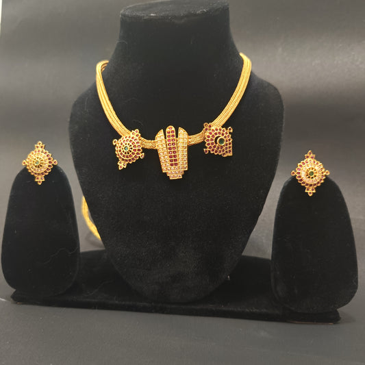 Shanka Chakra Choker Necklace set