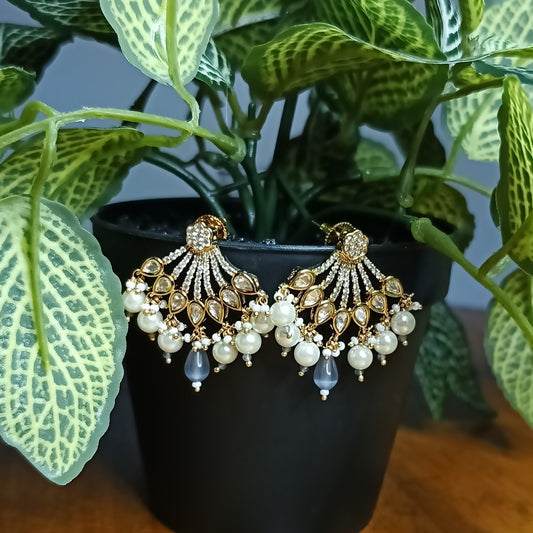 Kundan earrings with pearl cluster