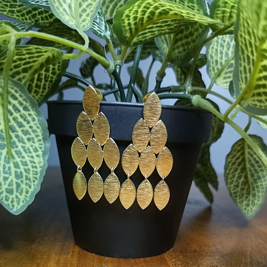 Golden Cluster Leafy Earrings