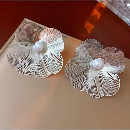 Silver Pearl Floral Stud Earrings